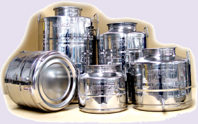 Oil, wine, milk and other beverage stainless steel containers, furthermore beer kegs manufacturing, food and beverage containers produced for international applications, Italian stainless steel products manufacturer offers stainless steel beverage and Beer Kegs, wine containers, oil and other food containers produced with stainless steel. "Keg beer" is used for beer served from a pressurized keg, Stainless steel containers and products made in Italy for the food and beverage worldwide industrial distribution, Euro, DIN, IPB, IPS, IPT, IPM, UK 100 kegs standard as normal production products in Stainless steel AISI 304