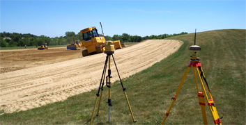 Scavi e costruzione strade urbane ed interurbane realizzati dal Gruppo Guido Costruzione che progetta, costruisce, gestisce cantieri edili a livello internazionale, il nostro dipartimento di ingegneria Edile conta con professionisti in ogni campo con esperienza pluriennale nella progettazione e realizzazione di opere edili tipo residenziale, impianti strutturale, costruzione ponti, progettazione gallerie, realizzazione scavi, strade, strutture per cantieri internazionali nonch la impiantistica necessaria per opere edili a medio e lungo termine. Disegno e progettazione di architettura nella edilizia per residenze, ville, impianti industriali ed applicazioni di cantieri internazionali