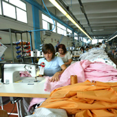 Camisas terminas a mano, hechas en Italia por Texil3 y su personal de alta experiencia en el campo de la confeccion y de la moda Mundial. BUSCAMOS DISTRIBUIDORES EN TODO EL MUNDO...