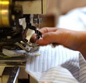 Camisas terminas a mano, hechas en Italia por Texil3 y su personal de alta experiencia en el campo de la confeccion y de la moda Mundial. BUSCAMOS DISTRIBUIDORES EN TODO EL MUNDO...