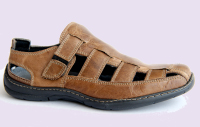 Summer leather men and women shoes manufacturer, the best Italian leather shoes and made in Italy design to produce the Donianna shoes, classic and casual women shoes leather boots manufacturing distributors, leather classic and casual men shoes and a collection of men boots for wholesale shoe distributors in France, Germany, England, USA, Canada, China, Saudi Arabia, Mexico, Latin America... and the most important shoemaker market business to business industry